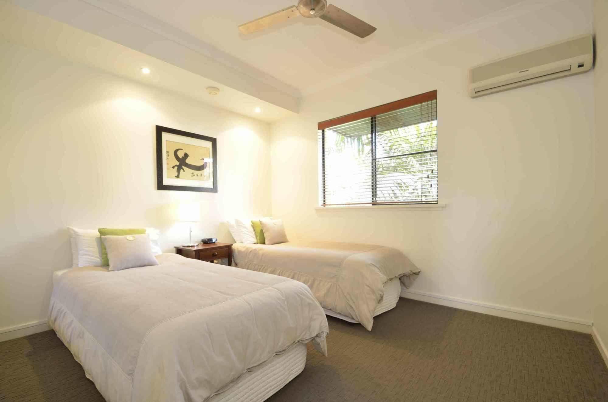 Bermuda Villas Sunshine Coast Buitenkant foto