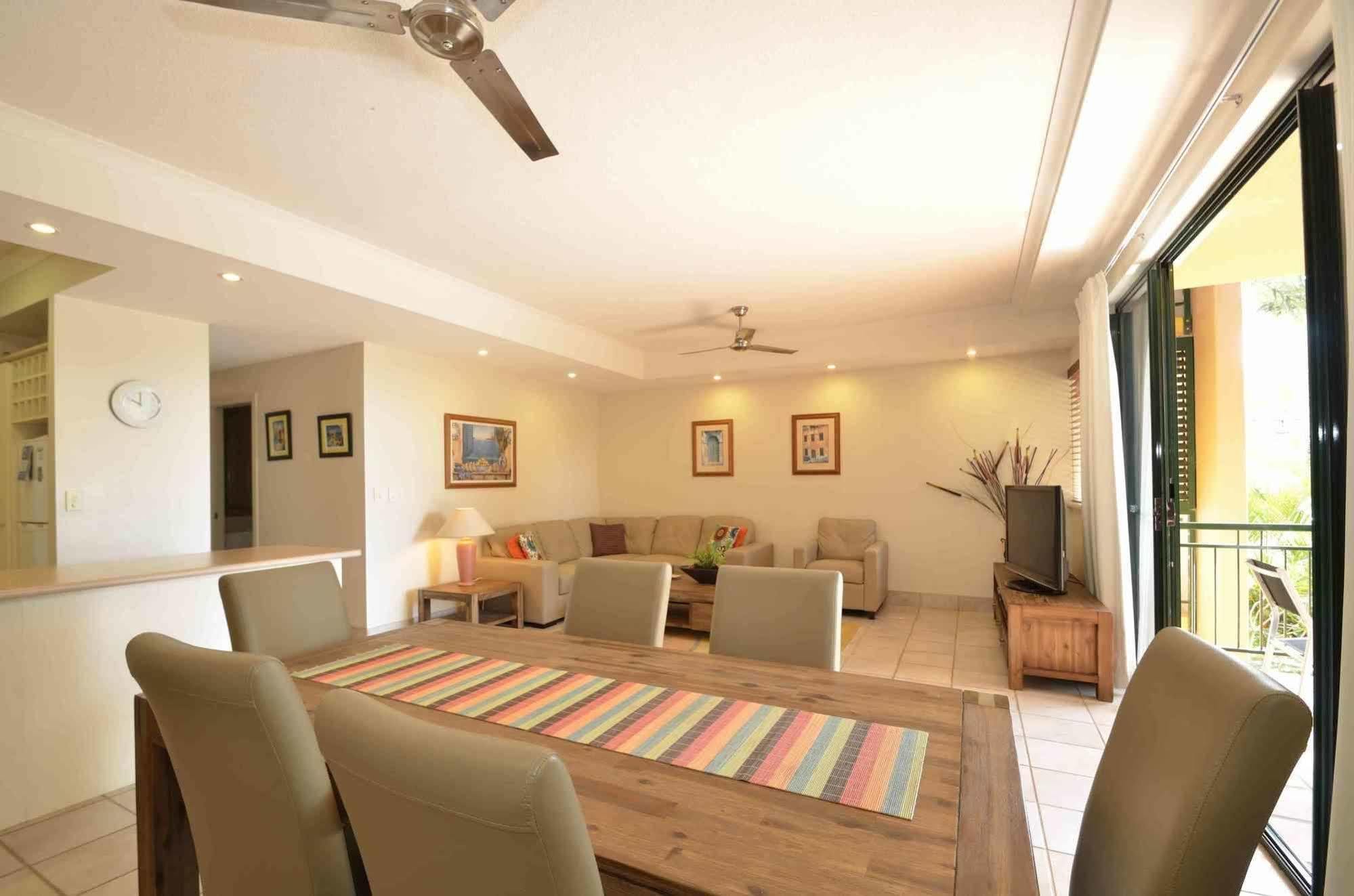 Bermuda Villas Sunshine Coast Buitenkant foto